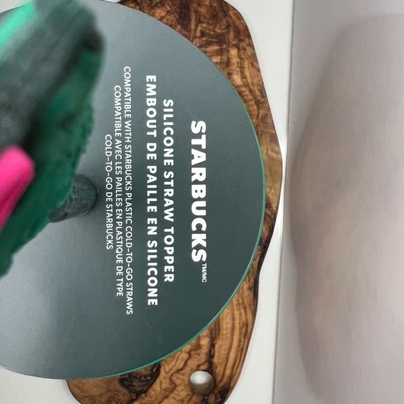 Starbucks RARE Christmas Reindeer Tumbler Gold Green 2024 Topper Straw 24 oz NWT - Picture 13 of 16